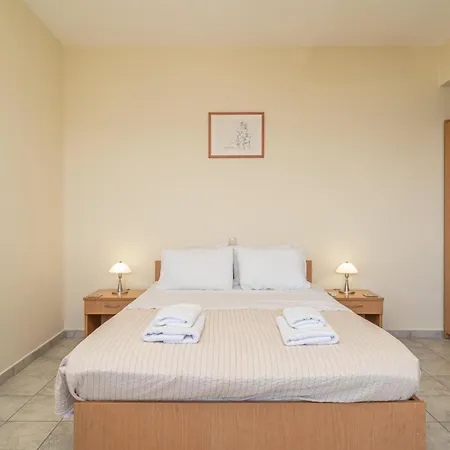 Niki With Swimming Pool فيلة *